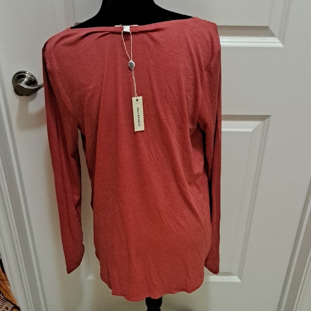 NWT Max Studio red Tie Front Relaxed Blouse, $68.00 - Picture 3 of 4